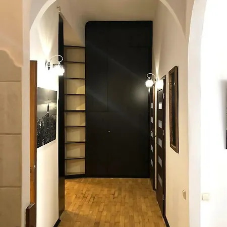 Glamour Florianska 32 * Kraków